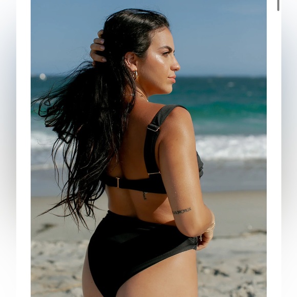 Vestique Sadie two piece swimsuit - Picture 4 of 12